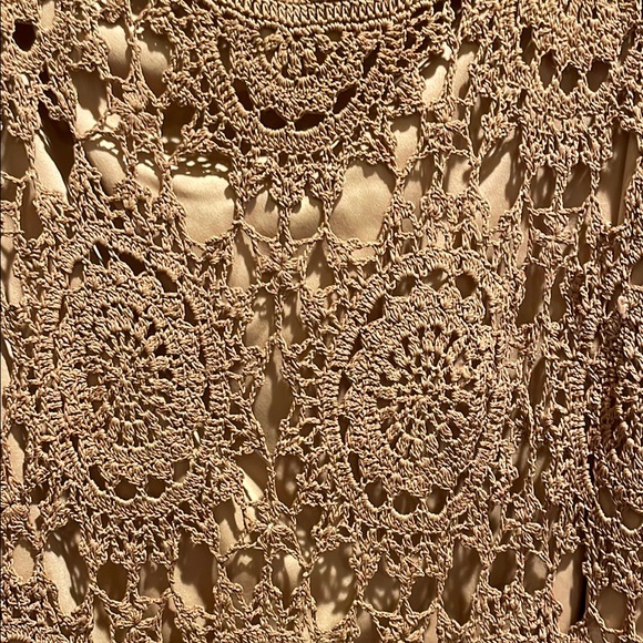 Tan Sleeveless Knit/crocheted tunic - Picture 2 of 4